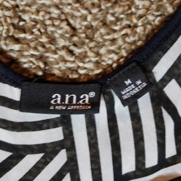 A.n.a Adorable Tank Top - Picture 7 of 7